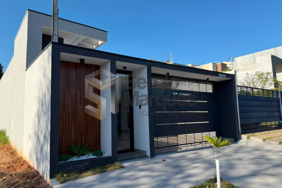 Casa à venda - 135m² - Rotary Club l, Umuarama-PR