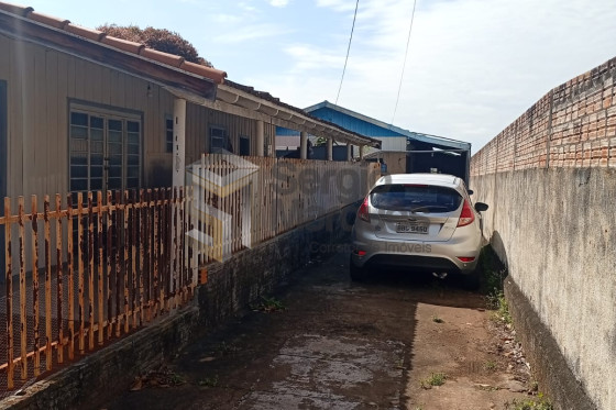 Casa à venda - 490m² - Umuarama-PR
