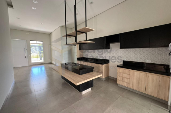 Casa 214m Umuarama-PR 373