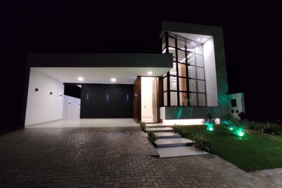 Casa 240m Umuarama-PR 150