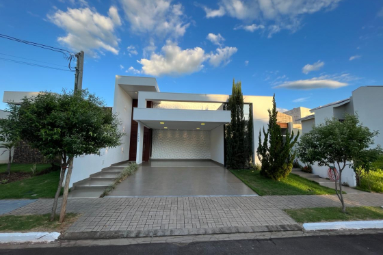 Casa 364m Umuarama-PR 203