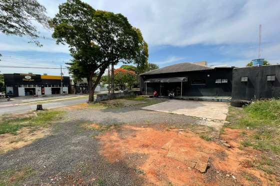 Salão Comercial 253.75m Umuarama-PR 301
