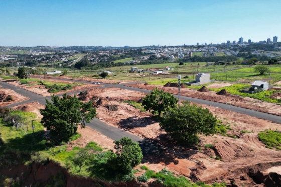 Terreno 141m Umuarama-PR 98